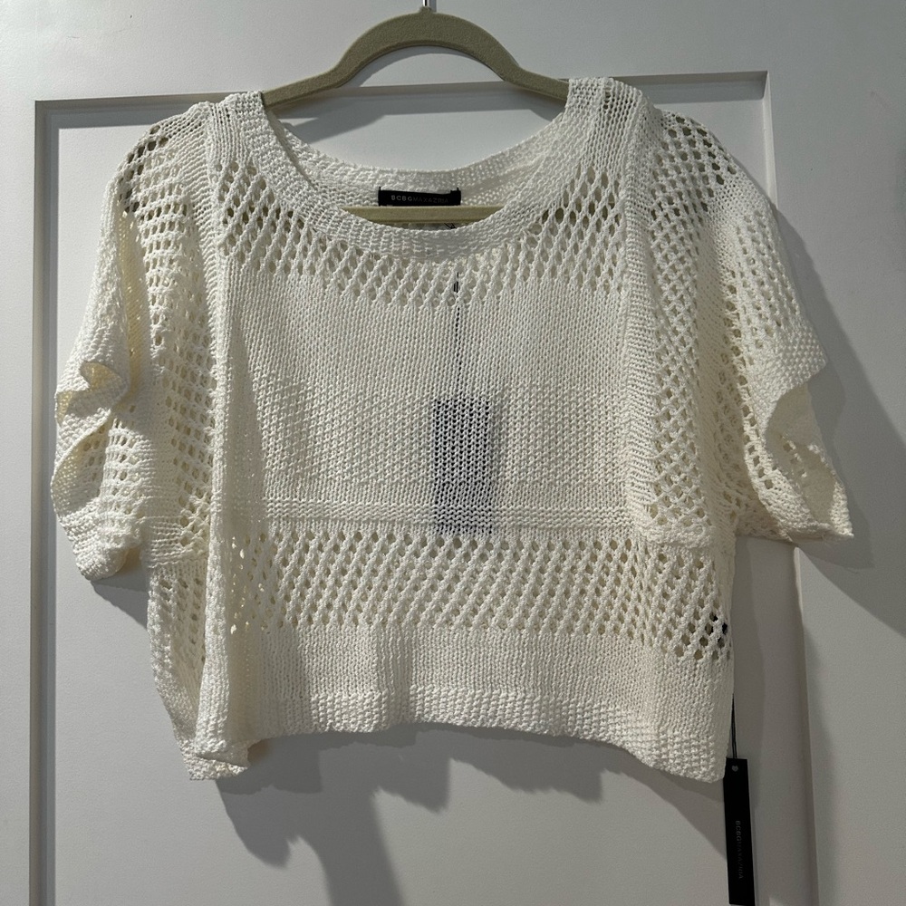 NWT BCBG MAXAZRIA White Knit Cropped Sweater